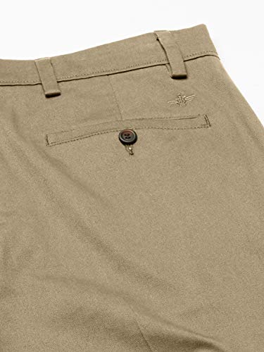 Men’s Classic Fit Stretch Khaki Pants – Timber Wolf – Straight Leg (Dockers)