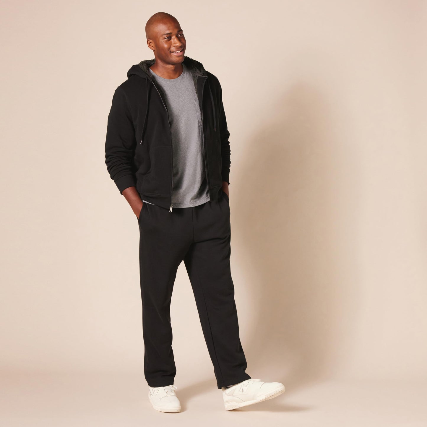 Men’s Sherpa-Lined Zip Hoodie – Black – Warm Fleece Core Layer (Amazon Essentials)