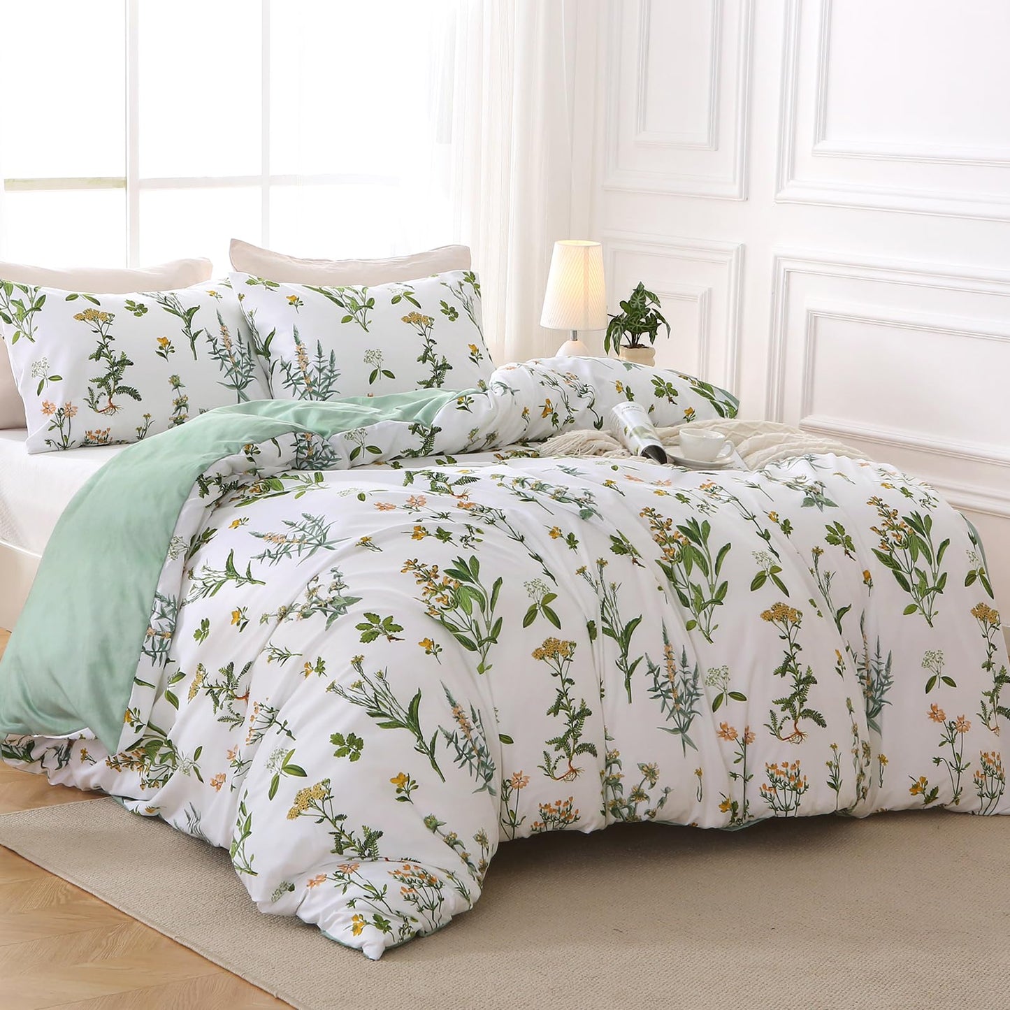 Reversible Floral Green Duvet Cover Set with Zipper Closure, 3 Pieces, Queen Size