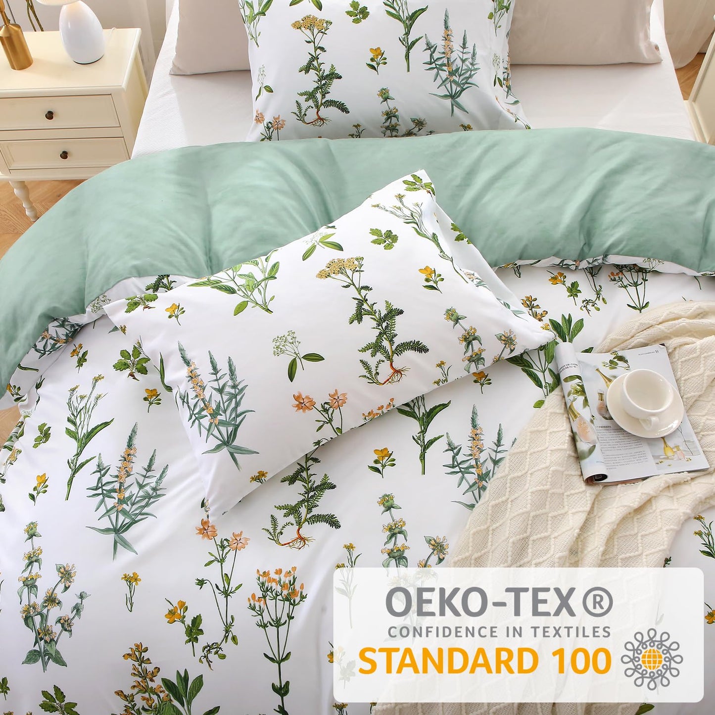 Reversible Floral Green Duvet Cover Set with Zipper Closure, 3 Pieces, Queen Size