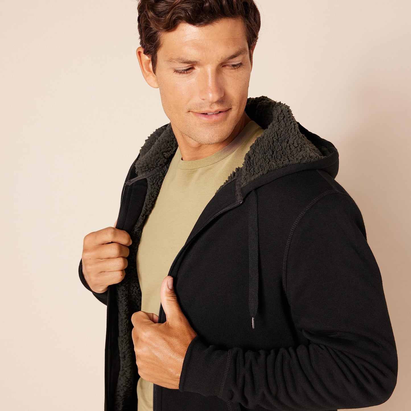 Men’s Sherpa-Lined Zip Hoodie – Black – Warm Fleece Core Layer (Amazon Essentials)