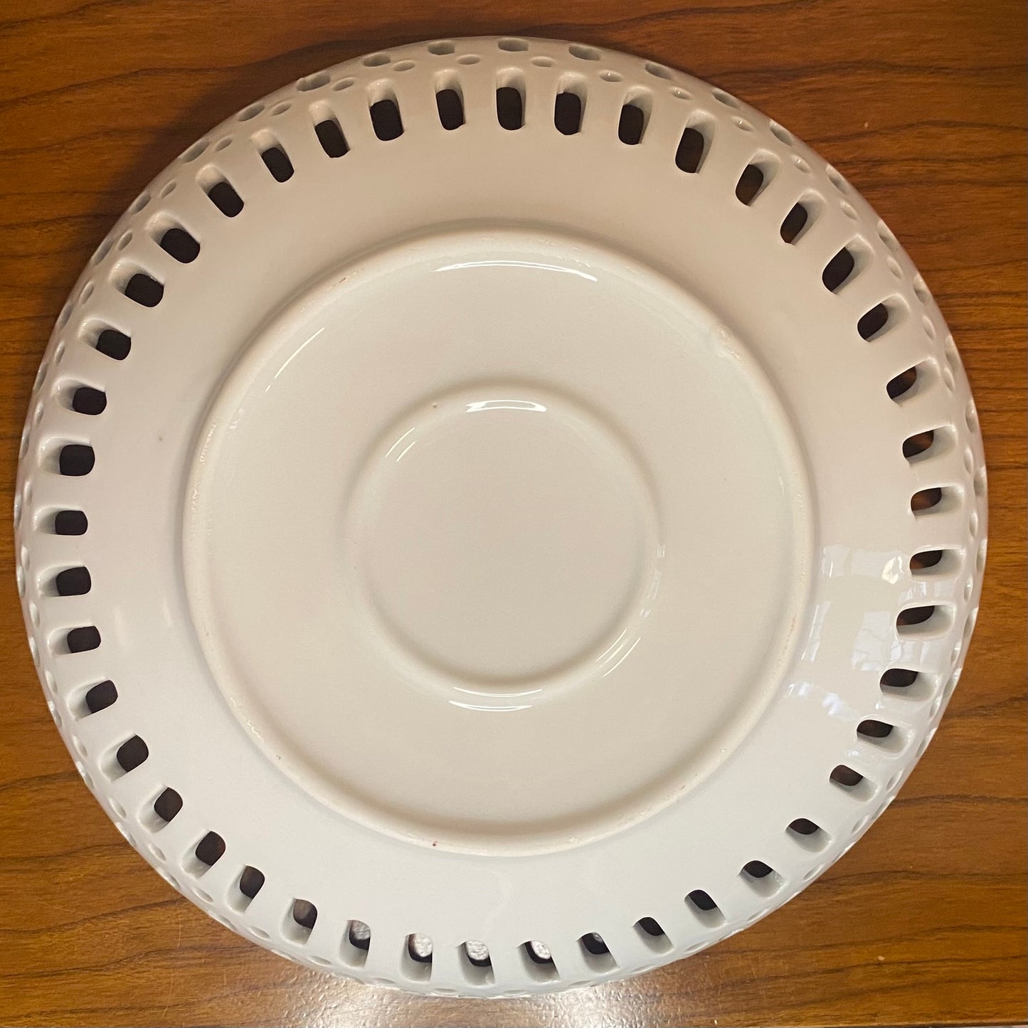Reticulated Porcelain Bowl White 2"H x 9"W