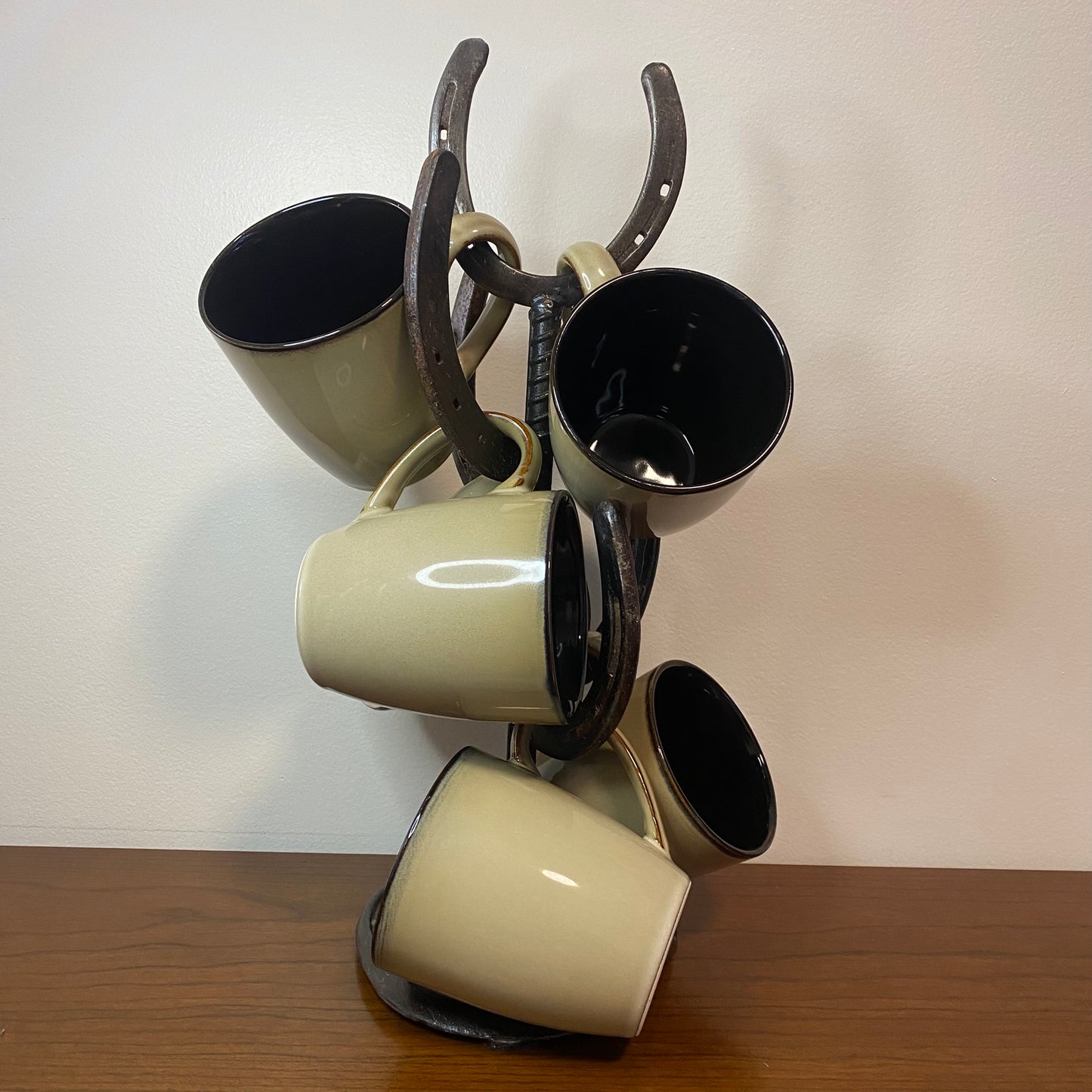 Rustic Horse Shoe Coffee Cup Holder Rack Display