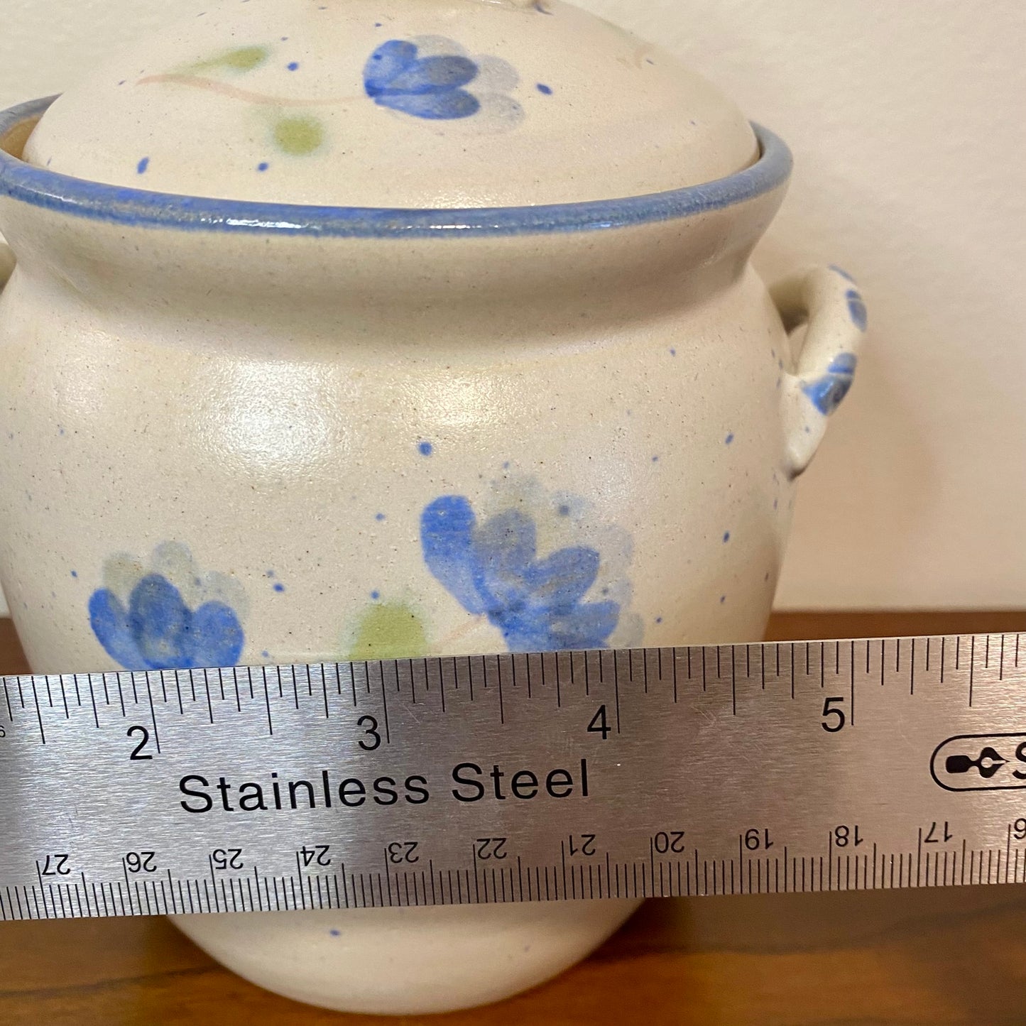 Pottery Crock Porringer With Lid Small 4"W x 5"H