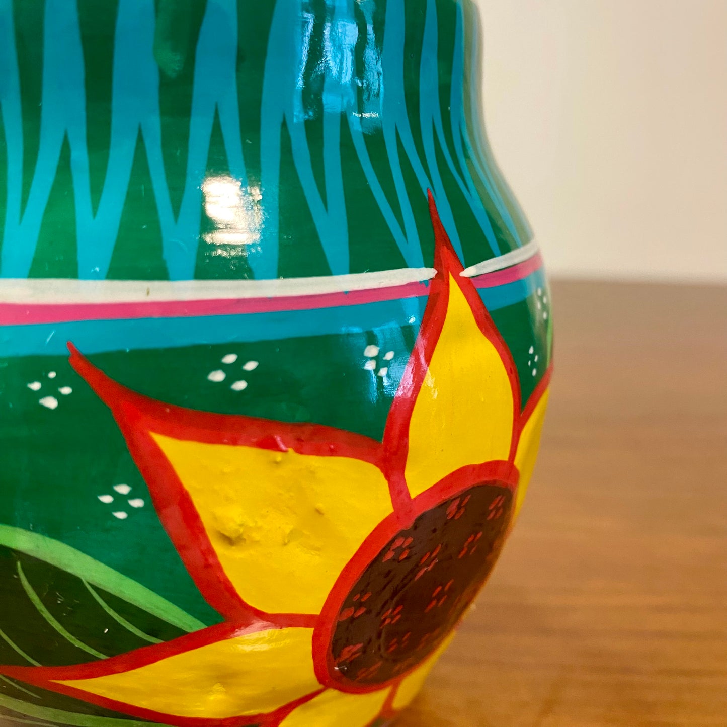 Hand Painted Mexican Vase Green Sunflower 3"W x 4.5"W