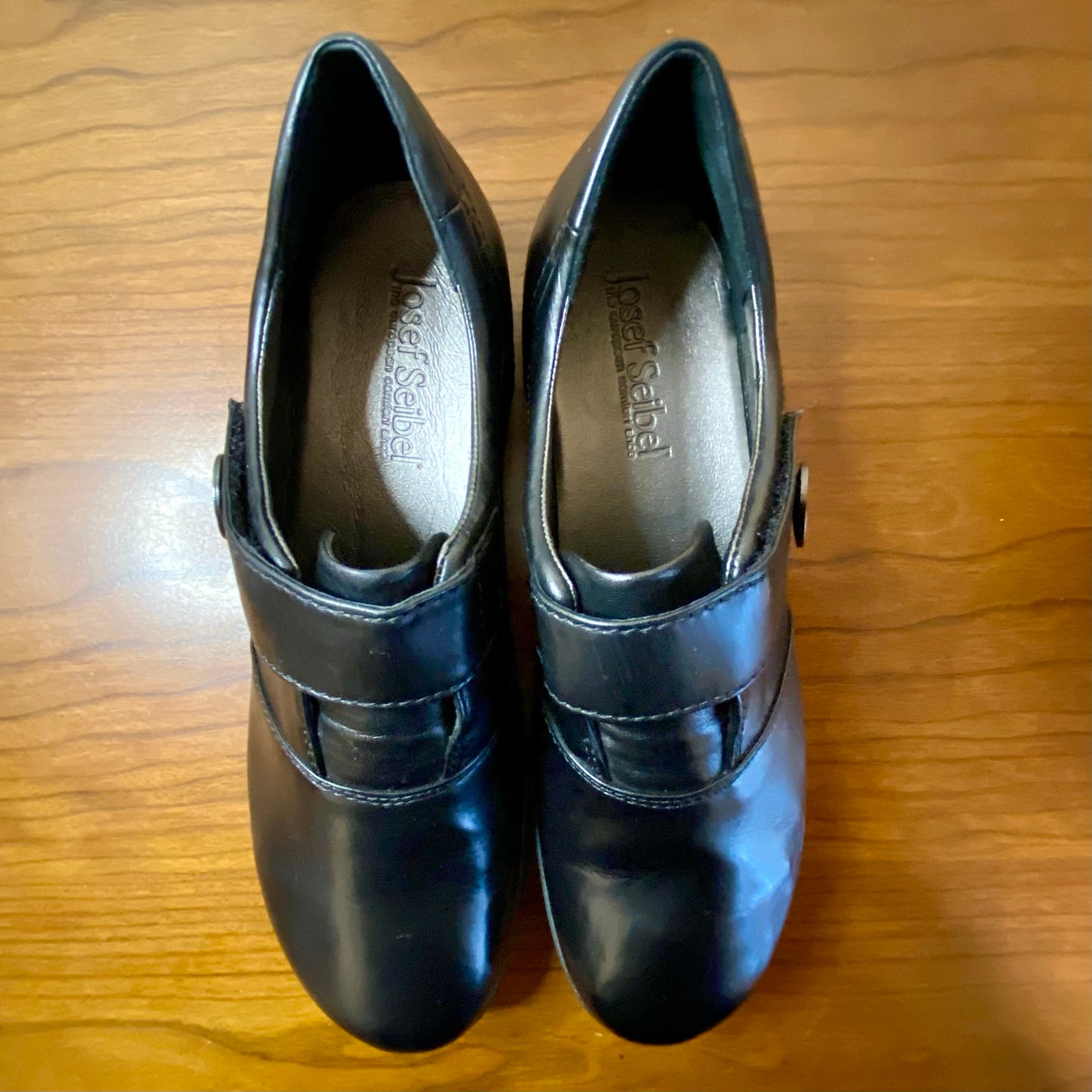 Joseph Seibel Velcro Slip-On Leather Shoe Black Size 39/8.5