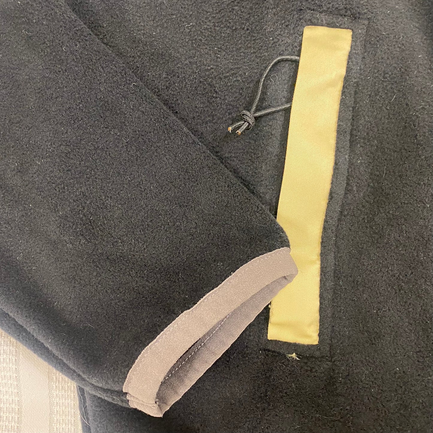 NWT True North Men's Quarter Zip Long Sleeve Fleece Pullover Black Grey Yellow Size Large