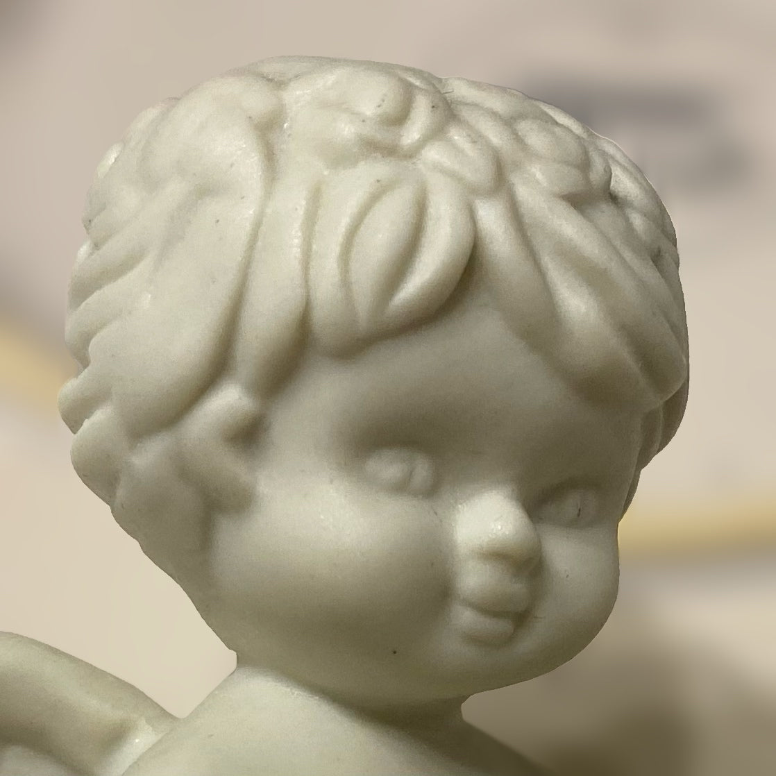 Cherub Keepsake and Jewelry Keeper White