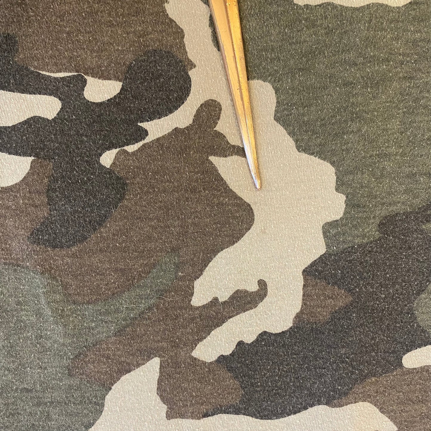 Old Navy Men's Long Sleeve Pullover Camouflage T-shirt Green Size XL