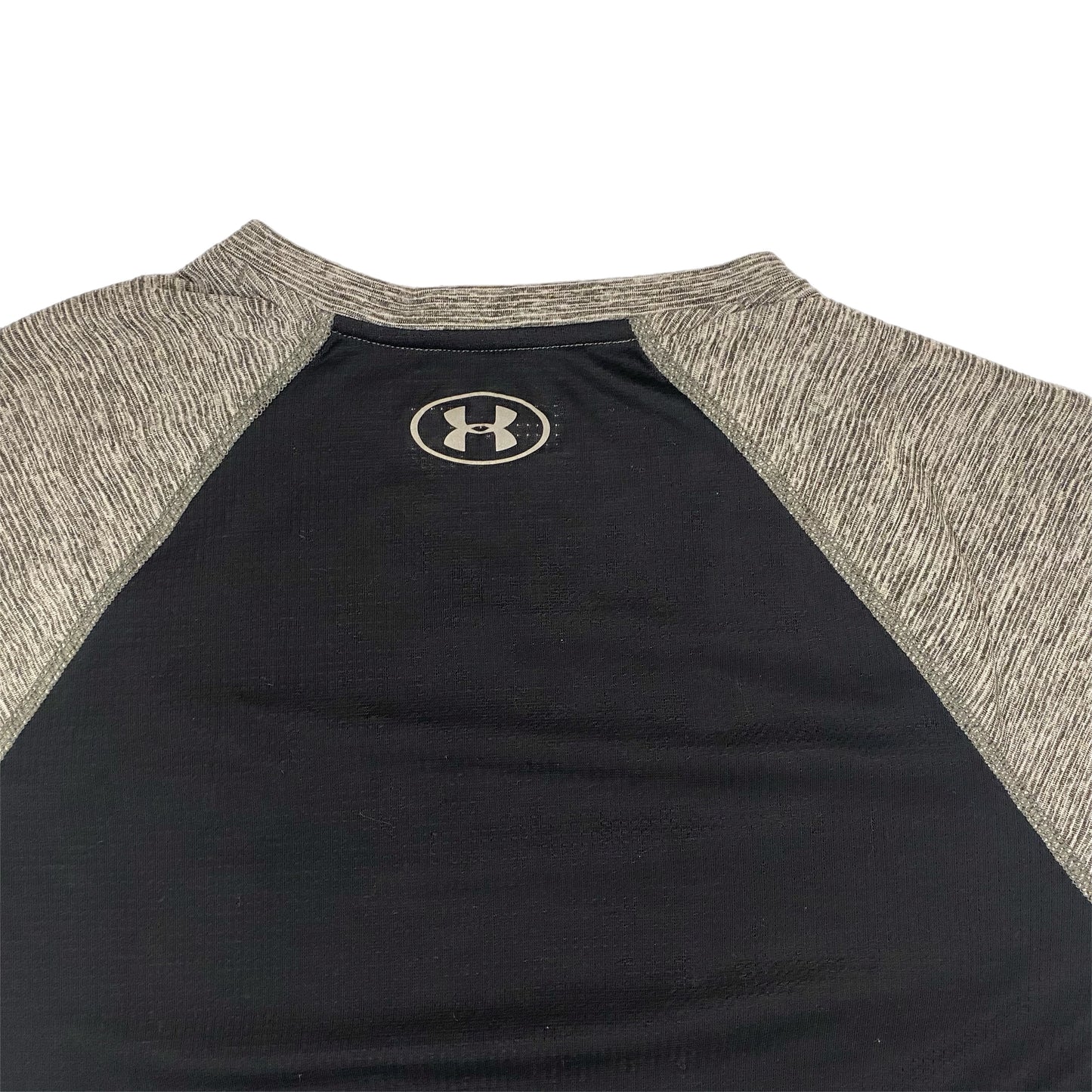 Under Armour Men's Heatgear Fitted V-Neck Tshirt Grey Size Med