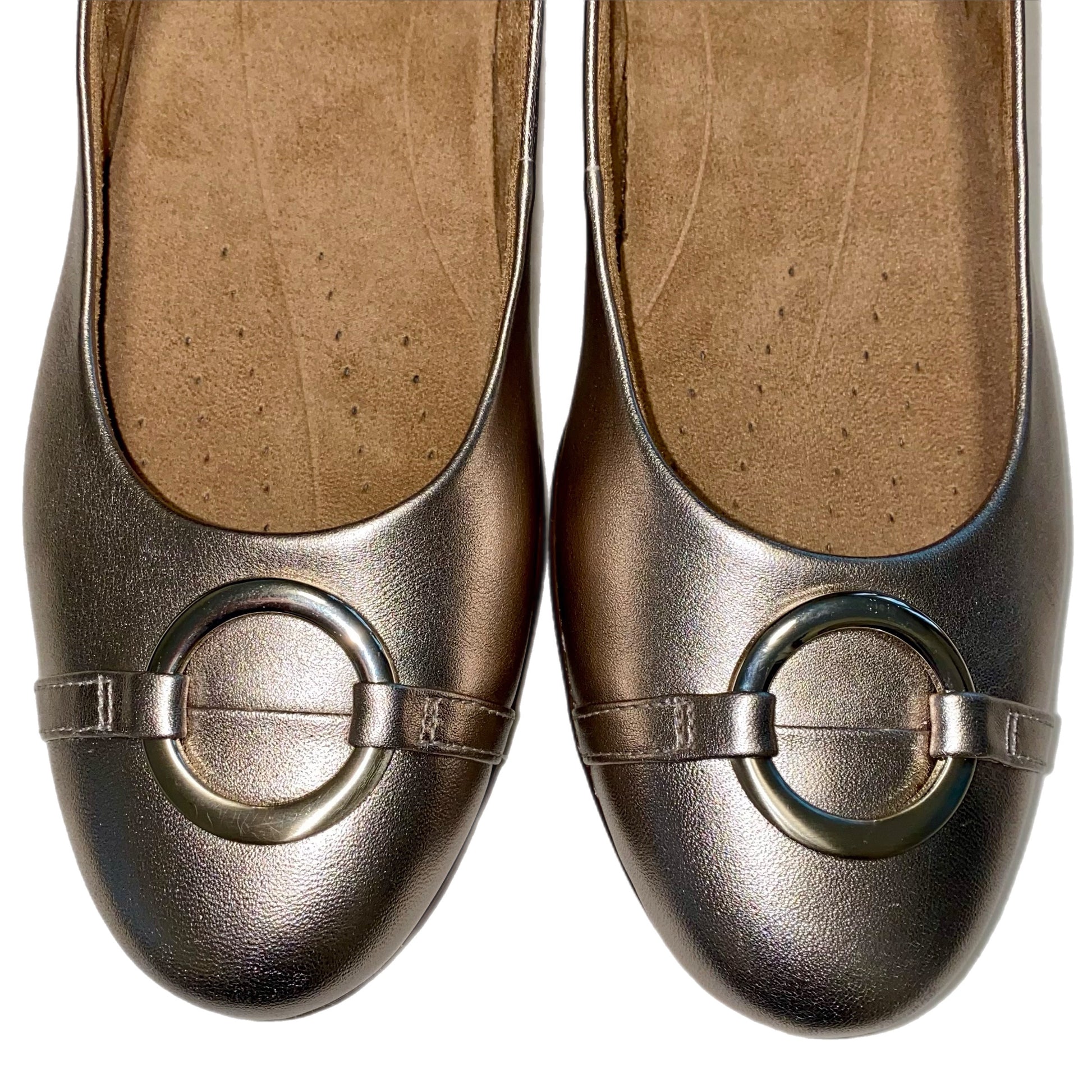 Clarks Women's Slip-On Flat Gold Size 9.5