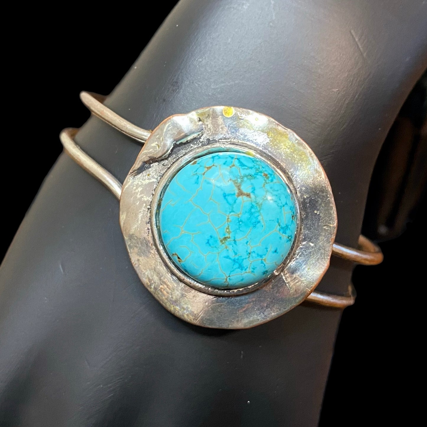 Women's Turquoise Stone Silver Look Fashion Bracelet with Spring Closure