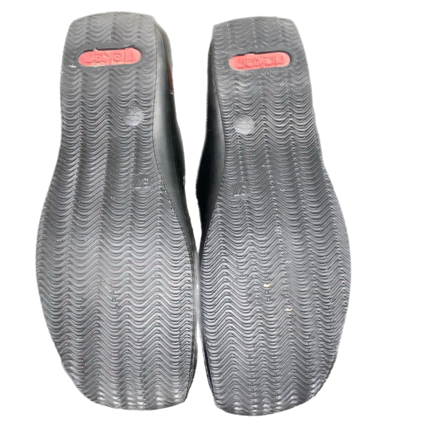 Rieker Women's Slip On Black & Red Size 37/6.5