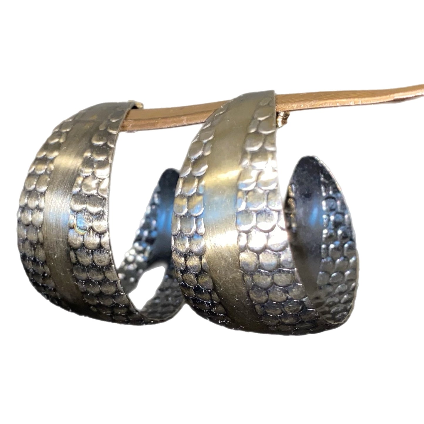 Women's Fashion Earring Hammered Silver/Bronze Hoop With Push Back Closure