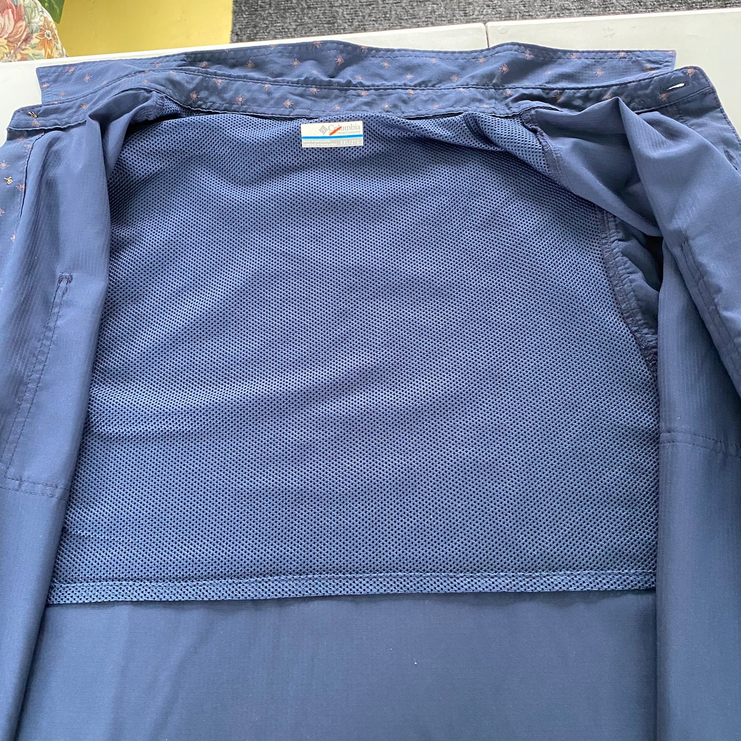 Men’s Short Sleeve Omni-Wick Button-Up Shirt – Performance & Breathable – Size 2XL (Columbia)