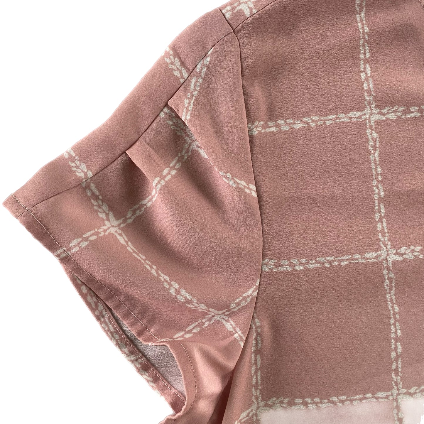 Women's Short Sleeve Windowpane Print Blouse – Lightweight & Stylish – Size Medium (Dex) sleeve detail