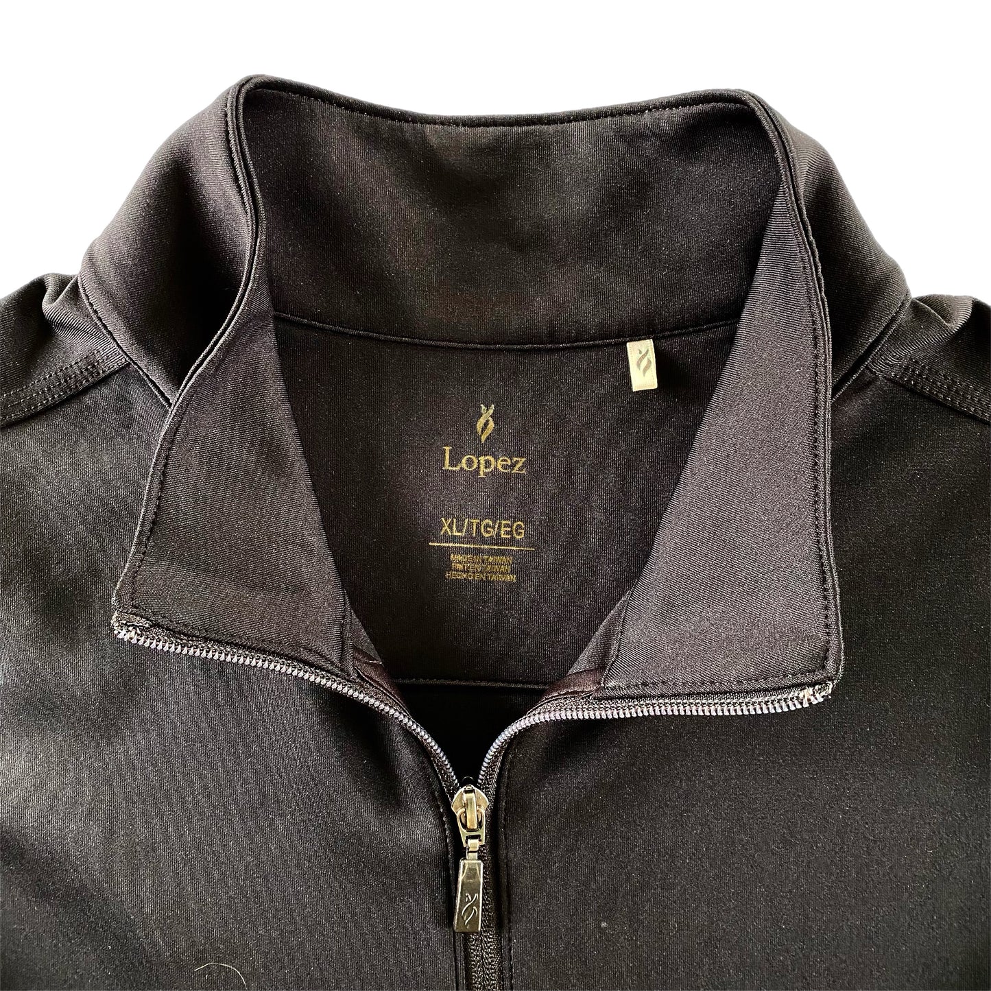 Women's Full-Zip Golf Jacket – Stretchy & Lightweight – Size XL (Nancy Lopez Golf) close up of collar