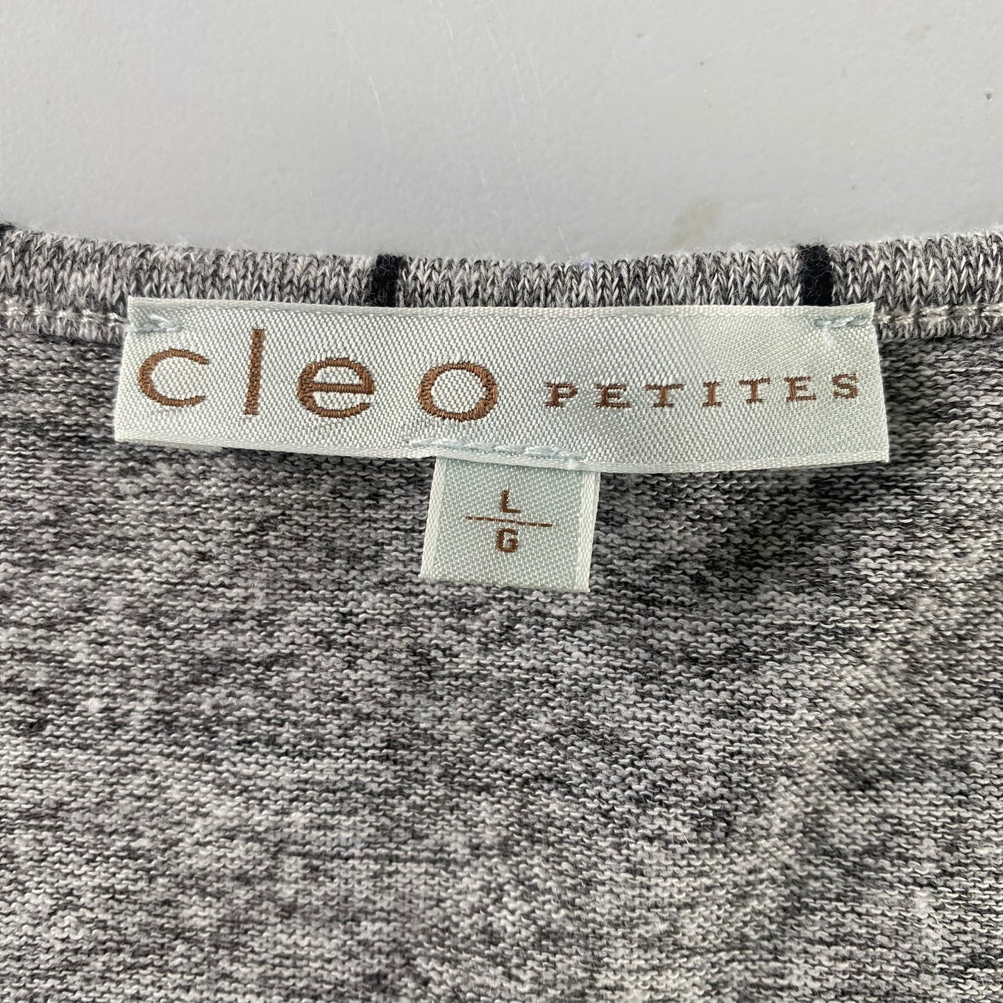 Women's Windowpane Grid Print Sweater – Soft & Stretchy – Size Large (Cleo) garment tag showing size large