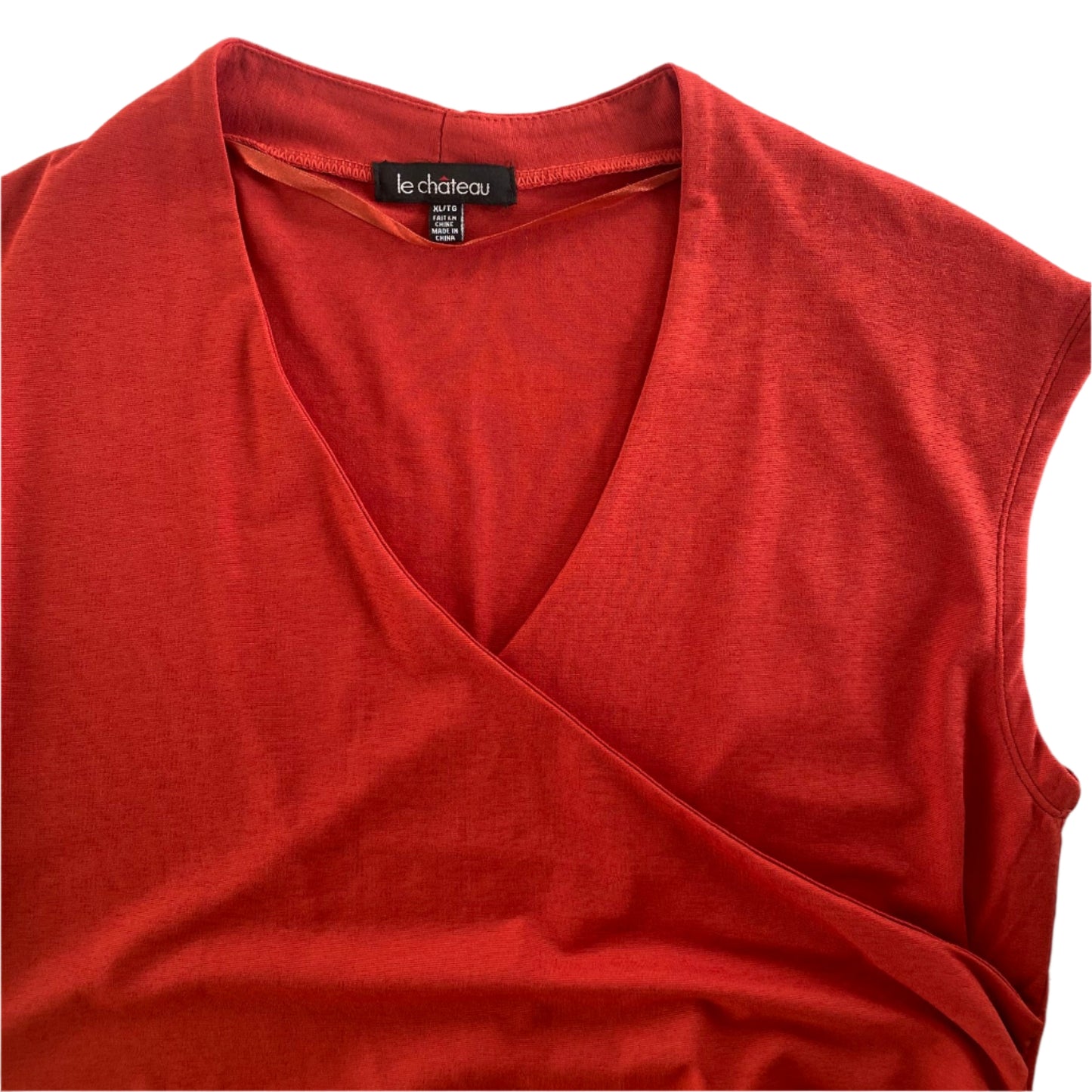 Rust Sleeveless Wrap Top – XL – Ruched Side Detail – Soft & Stretchy (Le Chateau) close up front view