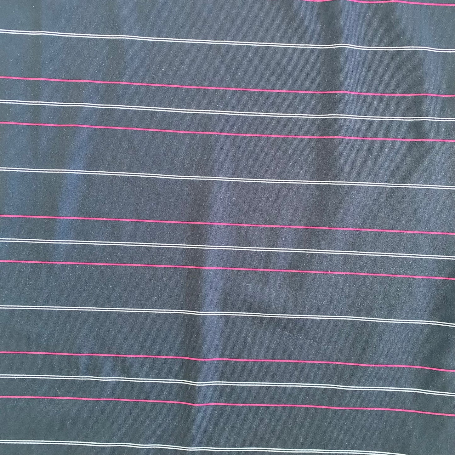 Men’s Performance Polo – Navy with Pink & White Stripes – Opti-Dri – Size L (Callaway) close up of stripes