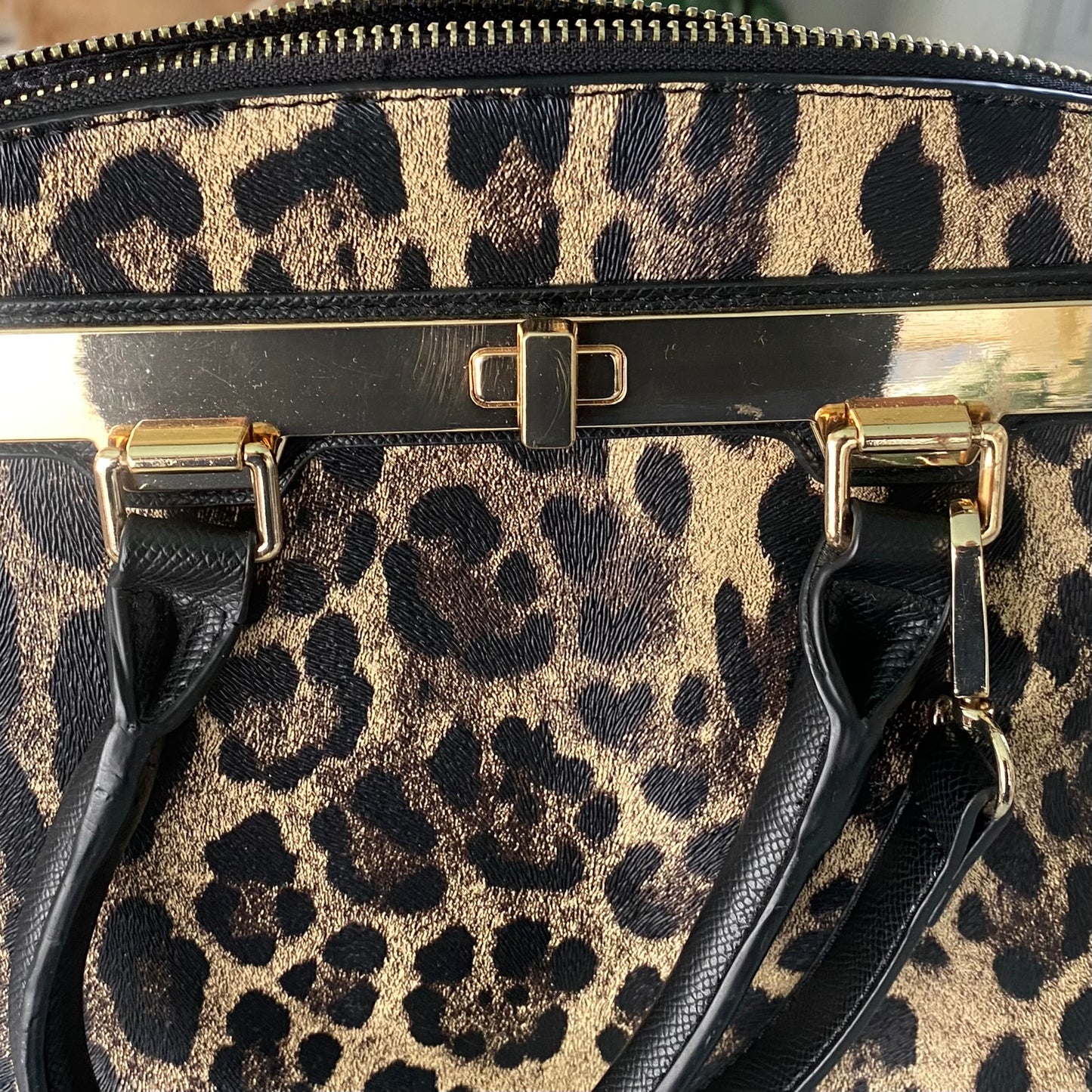 Leopard Print Satchel – Structured Dome Bag – Top Handles & Crossbody Strap (Aldo) details