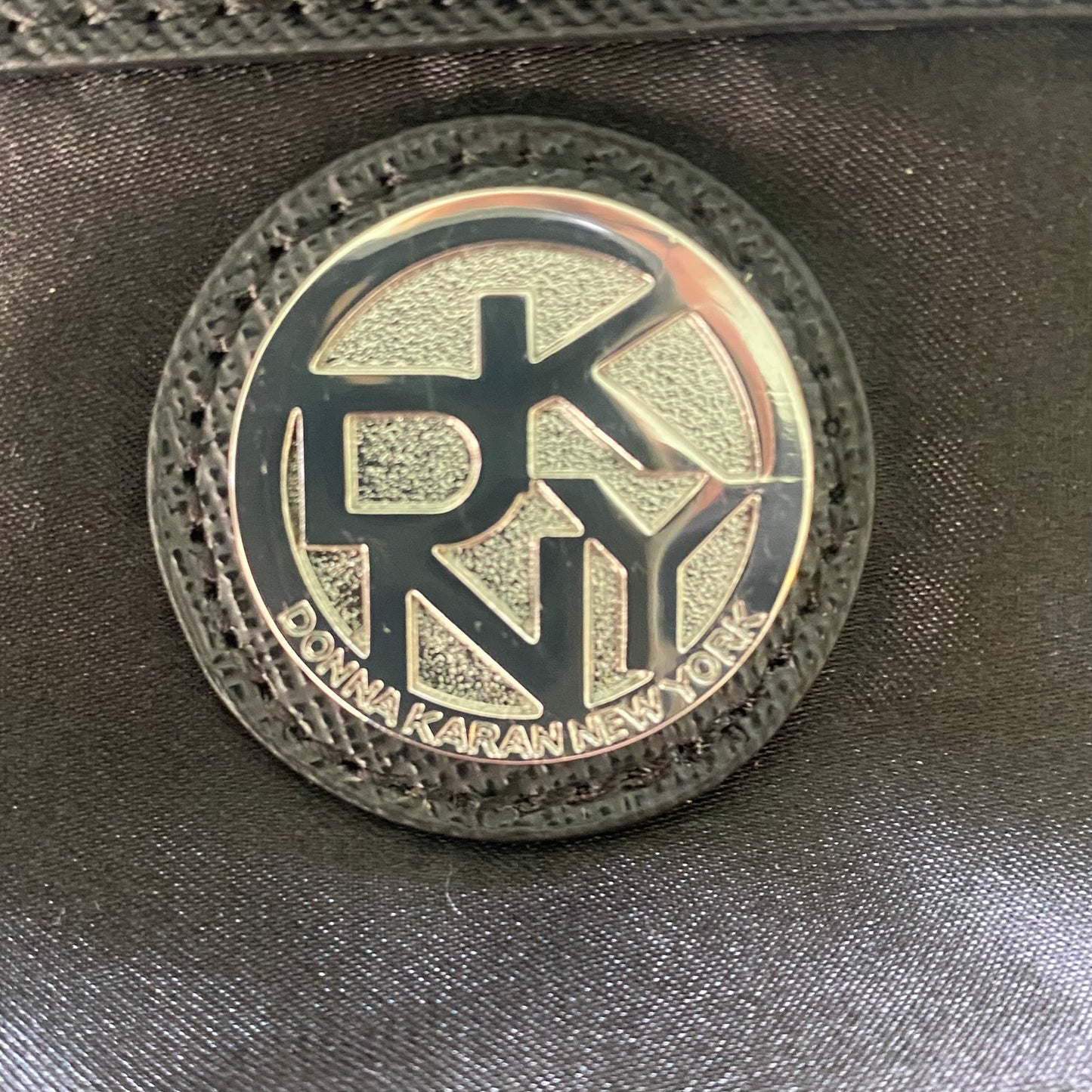 Black Quilted Leather Shoulder Bag – Chain Strap – Zip Top – 100% Genuine Leather (DKNY) emblem