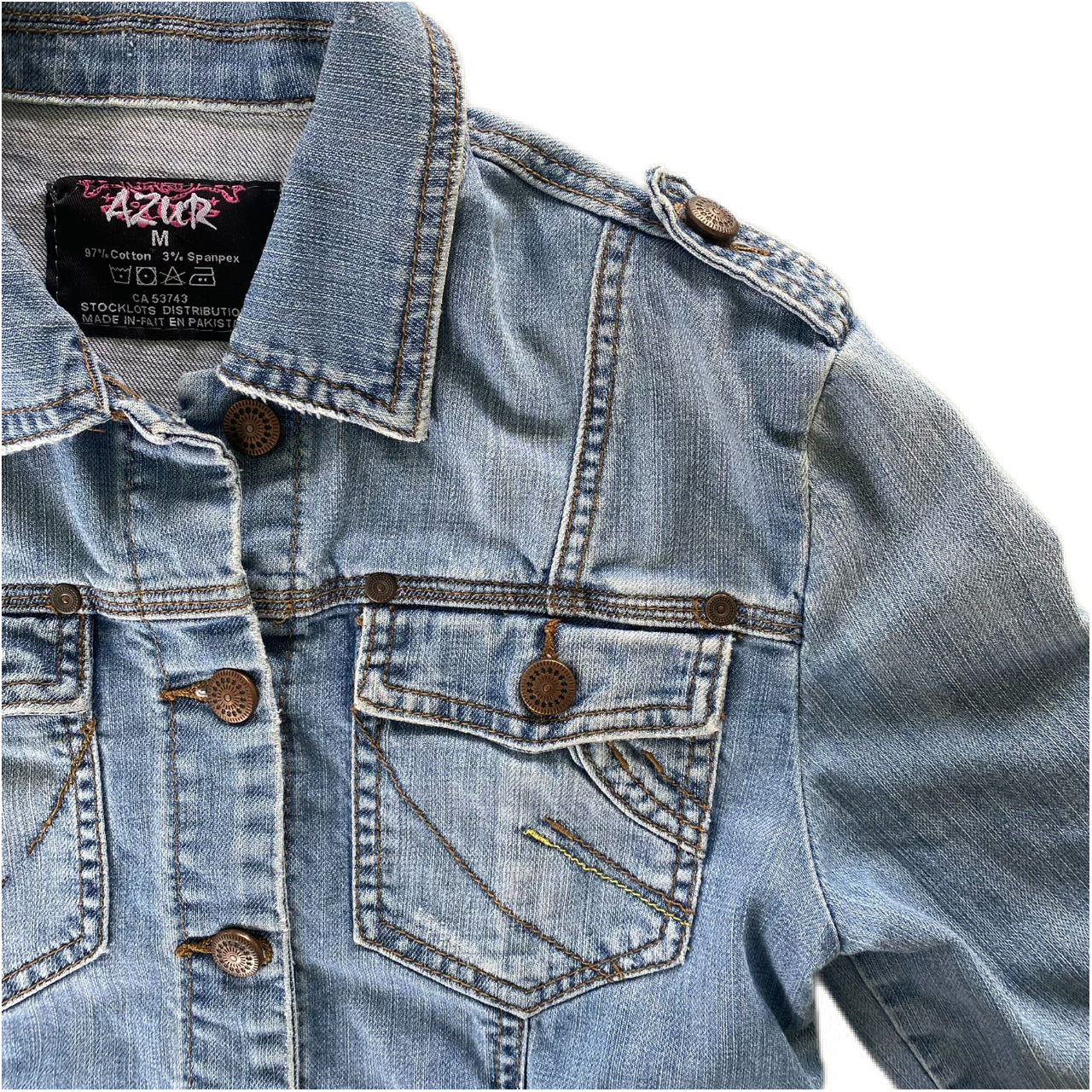 Women's Light Wash Denim Jacket – Fitted & Stretchy – Size Medium (Azur) front details pockets