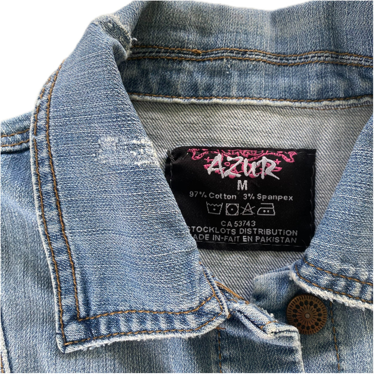 Women's Light Wash Denim Jacket – Fitted & Stretchy – Size Medium (Azur)