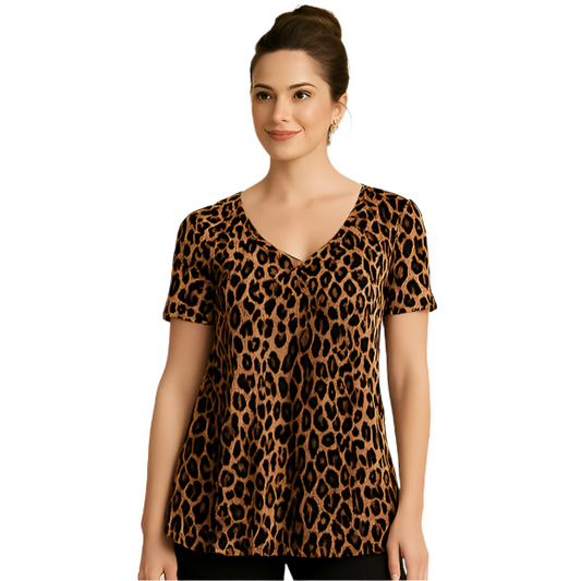 Plus Size Leopard Print Tunic Top – Flowy Fit V-Neck – Size 2XL – Shop Sustainable Fashion Now! on ai model