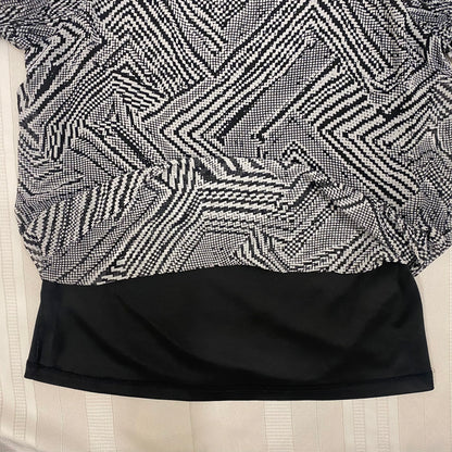Cleo Women's Pleated 3/4 Sleeve Lined Top – Black & White, Size Large view of black lining