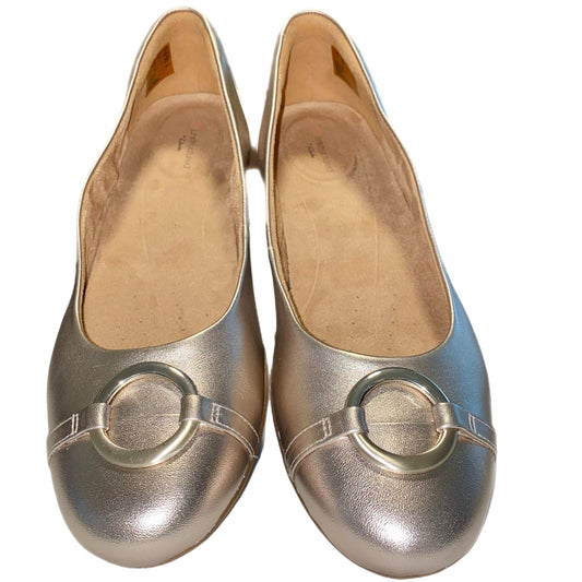 Clarks Women's Slip-On Flat Gold Size 9.5
