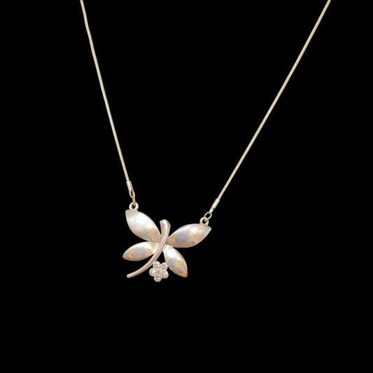Dragonfly Flower Fashion Necklace
