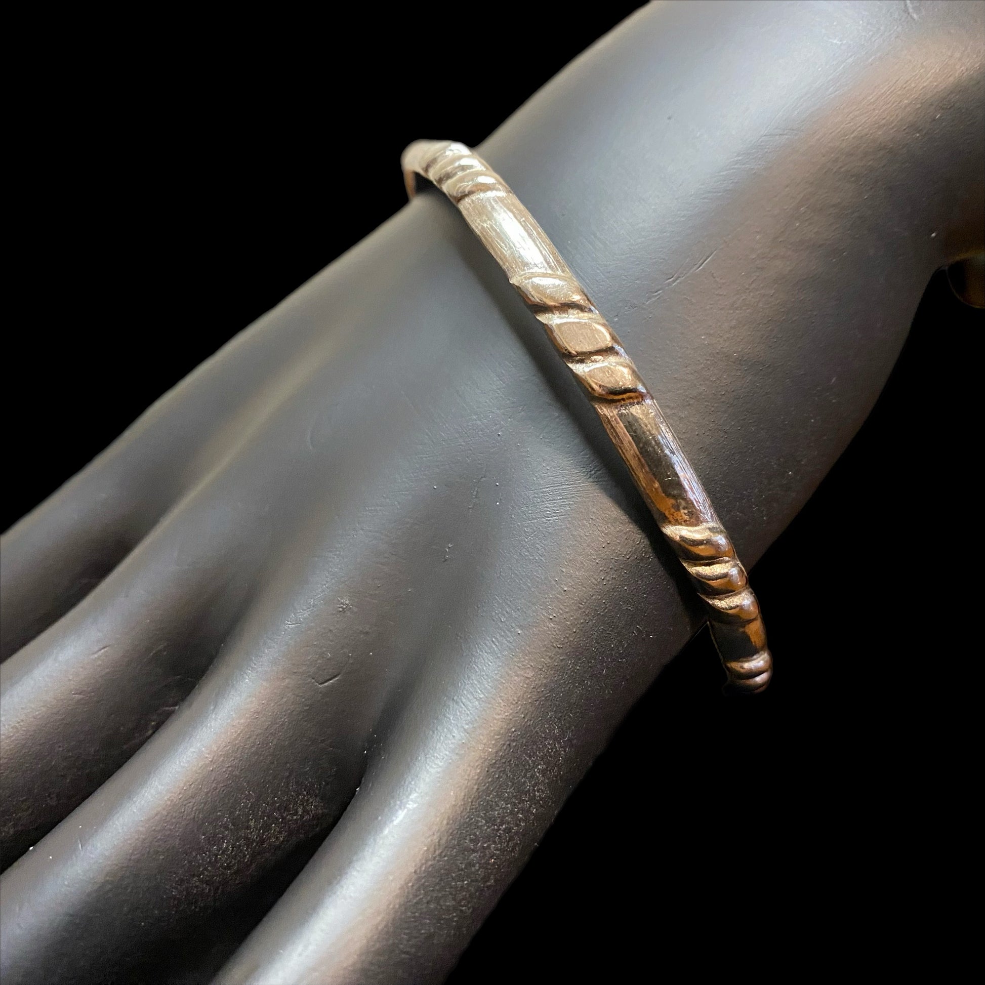 Women's Silver Look Fashion Bangle Bracelet