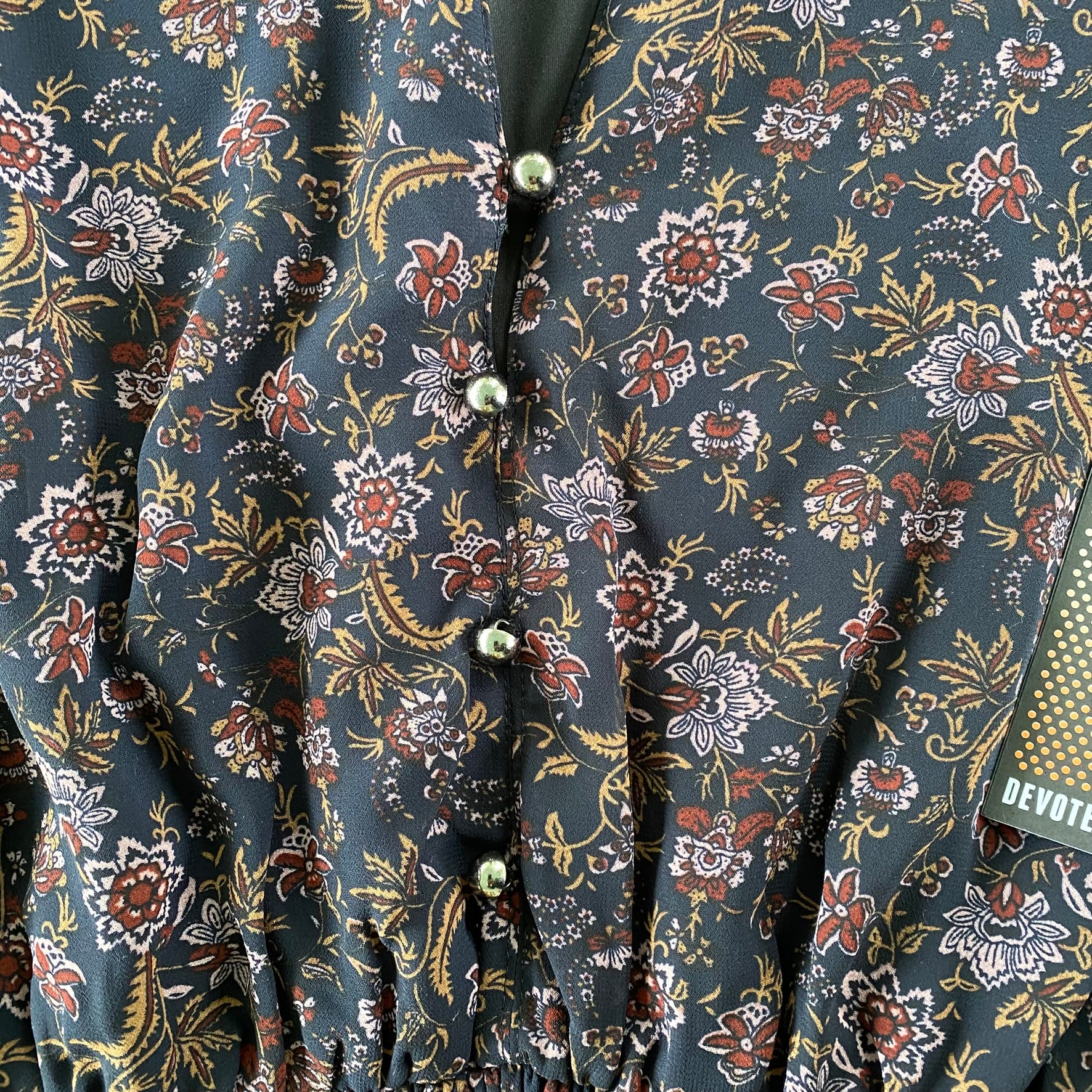 Women's Burgundy Floral Long Sleeve Dress with Ruffled Neckline & Decorative Shank Buttons, Size M [Devoted]button details