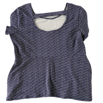 Geometric Print Tunic Top – Short Sleeve, Flowy & Stylish – Size 2XL (Style Therapy)back view