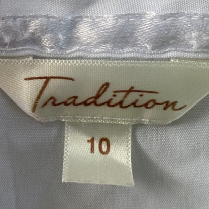 Women’s White 3/4 Sleeve Collared Button-Up Shirt – Size 10 [Tradition]