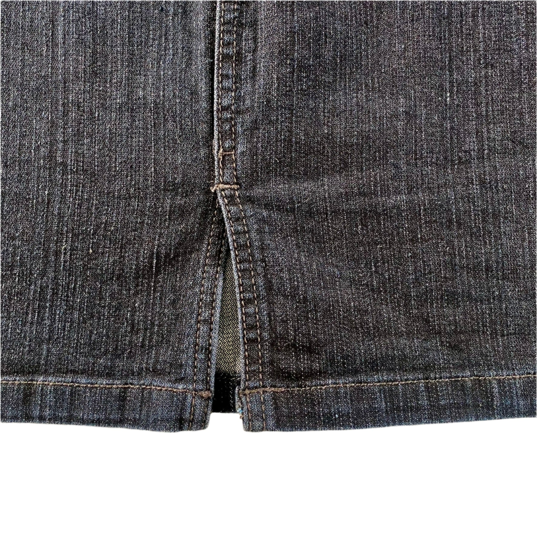 Women’s Dark Wash Stretch Denim Skirt – Size 16 [Jessica] back slit