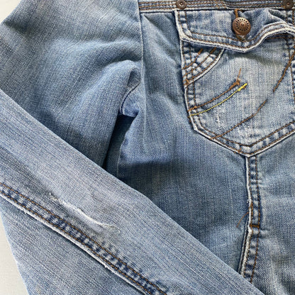 Women's Light Wash Denim Jacket – Fitted & Stretchy – Size Medium (Azur) showing distress on sleeve