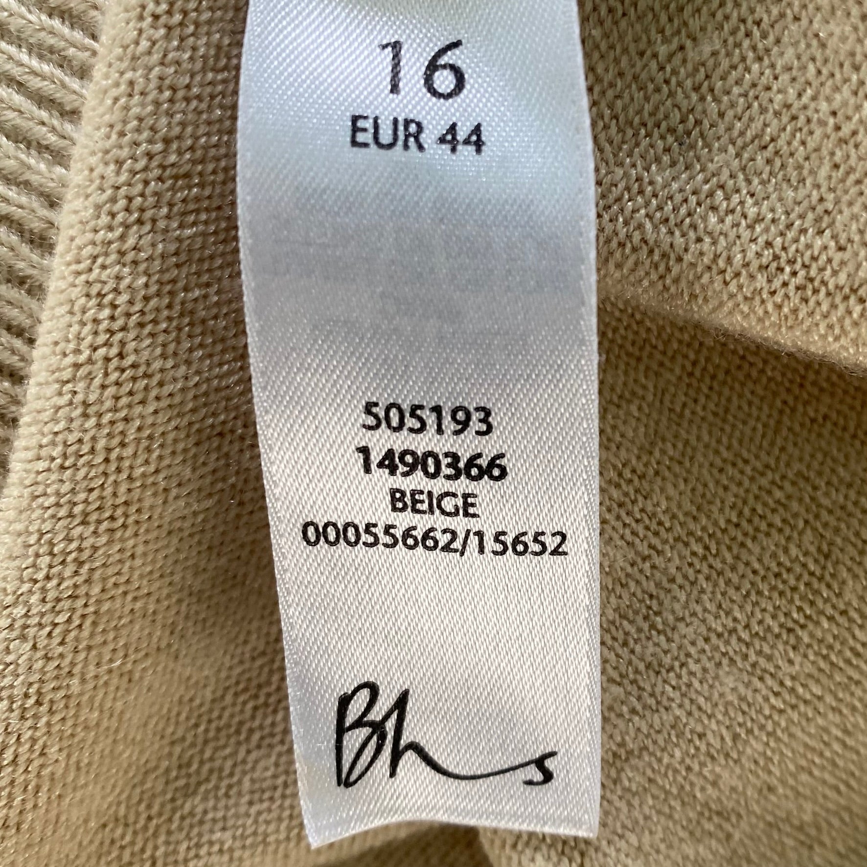 Beige Knit Top – Short Sleeve – Size 16 (BHS) garment tag