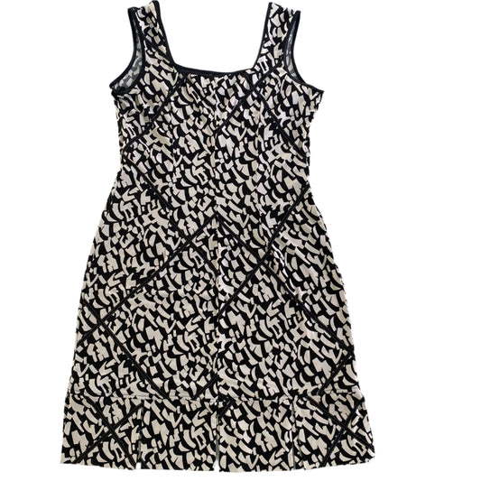 Geometric Print Sleeveless Dress – Knee-Length – Made in Canada – Size 12 (Joseph Ribkoff)