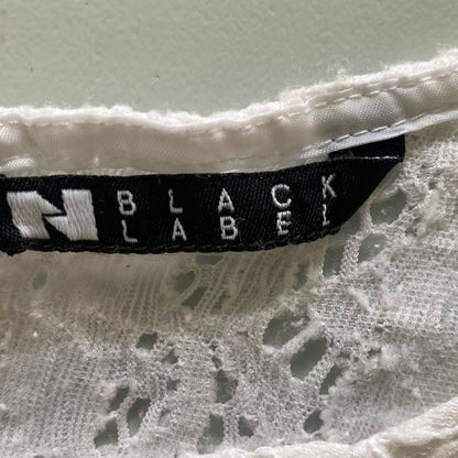 White Lace Short Sleeve Blouse – Stretch Nylon Blend – Size L (Black Label) garment tags